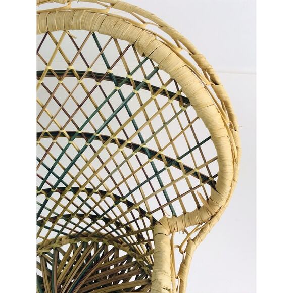 VTG Mini Peacock Rainbow Wicker Fan Back Rattan Chair 16” Doll Plant Stand Cotta - Picture 3 of 12